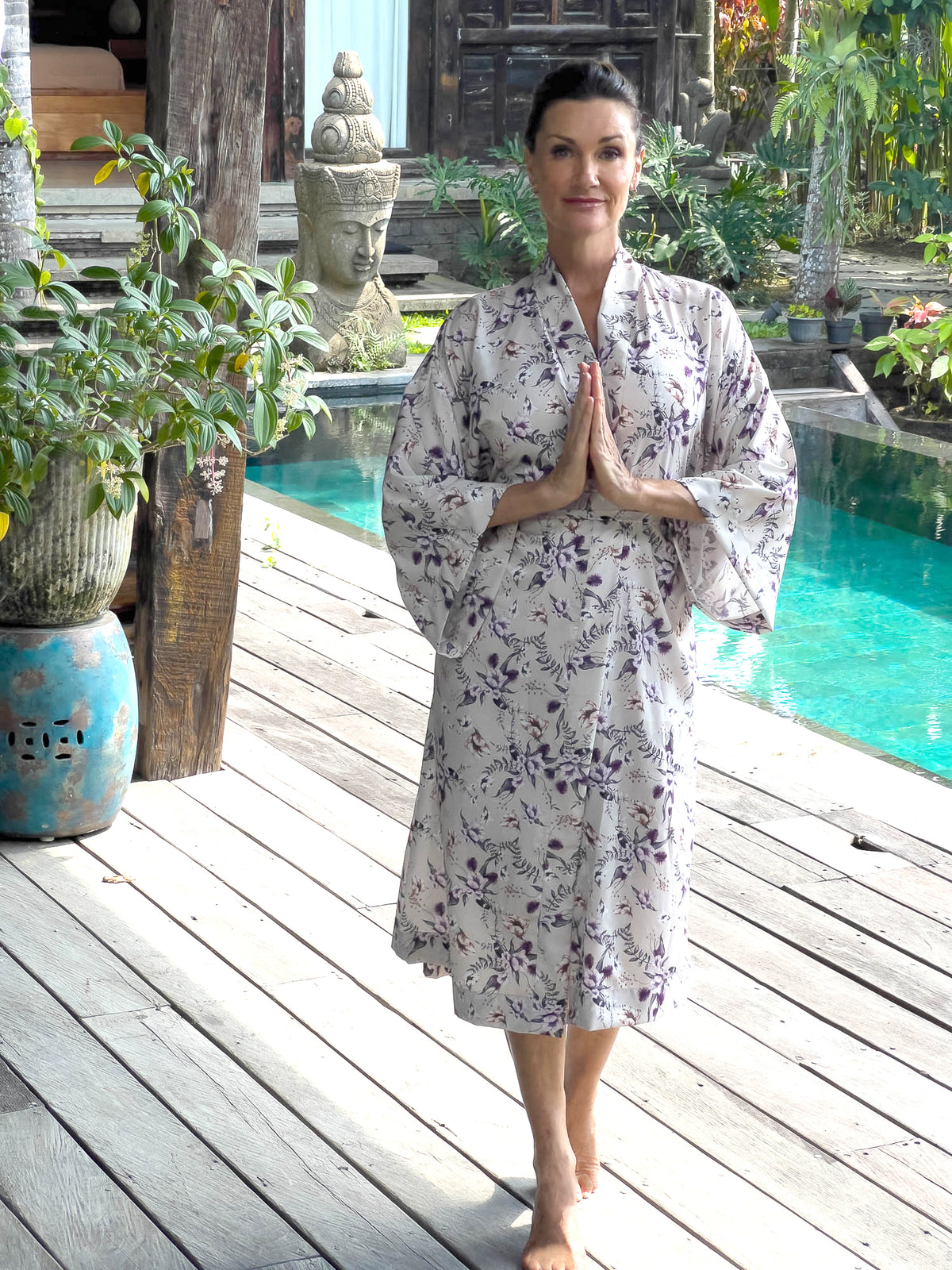 Bulan Kimono