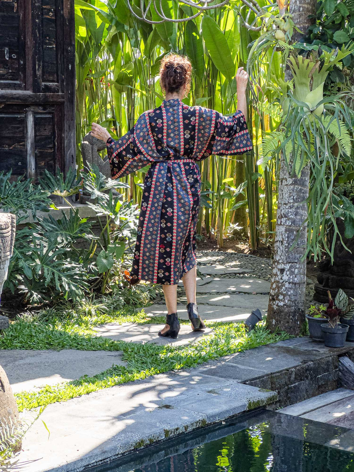 Putih Kimono